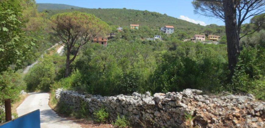 Zemljište na Luštici 600m2, iznad Mirišta , Herceg Novi